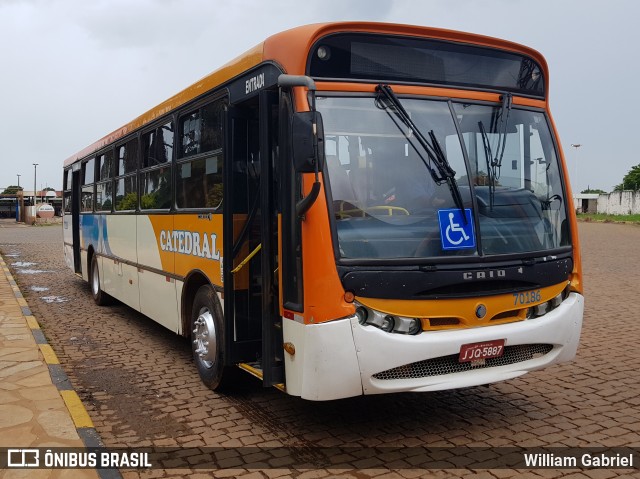 Advance Catedral Transportes 70186 na cidade de Luziânia, Goiás, Brasil, por William Gabriel. Número da foto: #7412042.