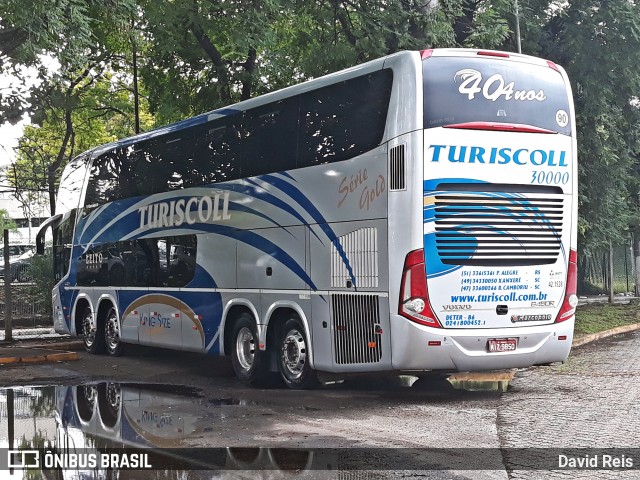 Turiscoll - Turismo Collet Ltda. 30000 na cidade de São Paulo, São Paulo, Brasil, por David Reis. Número da foto: #7411918.