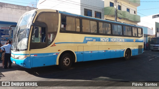 Viação Novo Horizonte 804211 na cidade de Vitória da Conquista, Bahia, Brasil, por Flávio  Santos. ID da foto: 7412805.