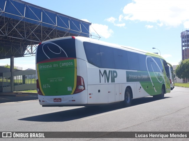 Expresso Princesa dos Campos 6674 na cidade de Guarapuava, Paraná, Brasil, por Lucas Henrique Mendes. ID da foto: 7421234.