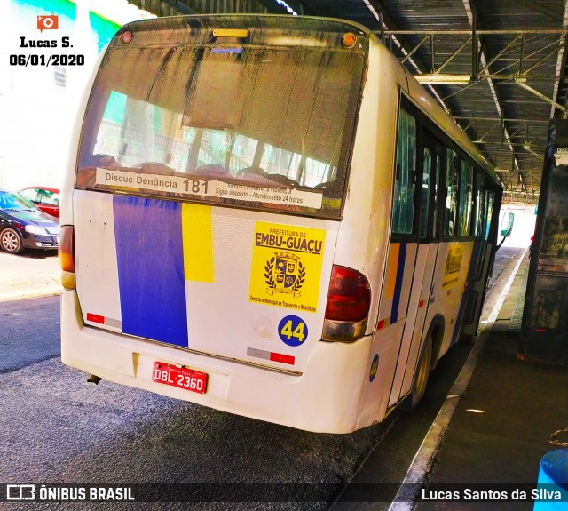 Transporte Alternativo de Embu-Guaçu 44 na cidade de São Paulo, São Paulo, Brasil, por Lucas Santos da Silva. Número da foto: #7422856.