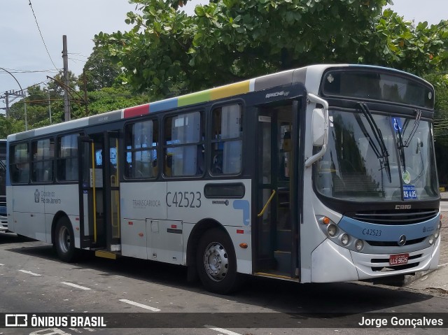 Viação Acari C42523 na cidade de Rio de Janeiro, Rio de Janeiro, Brasil, por Jorge Gonçalves. Número da foto: #7423632.