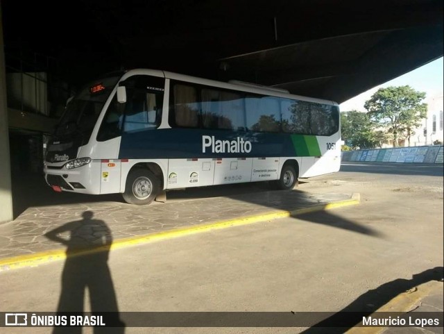 Planalto Transportes 1051 na cidade de Uruguaiana, Rio Grande do Sul, Brasil, por Mauricio Lopes. Número da foto: #7424101.