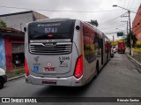 Via Sudeste Transportes S.A. 5 3345 na cidade de São Paulo, São Paulo, Brasil, por Rômulo Santos. Número da foto: #:id.