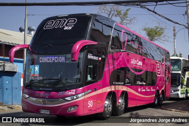 Pullman Eme Bus 50 na cidade de Santiago, Santiago, Metropolitana de Santiago, Chile, por Jorgeandres Jorge Andres. ID da foto: 7431101.