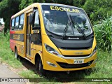 Escolares 3681 na cidade de Varginha, Minas Gerais, Brasil, por Anderson Filipe. Número da foto: #7427555.