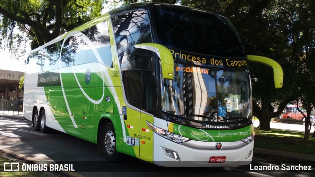Expresso Princesa dos Campos 6883 na cidade de Curitiba, Paraná, Brasil, por Leandro Sanchez. Número da foto: #7431442.