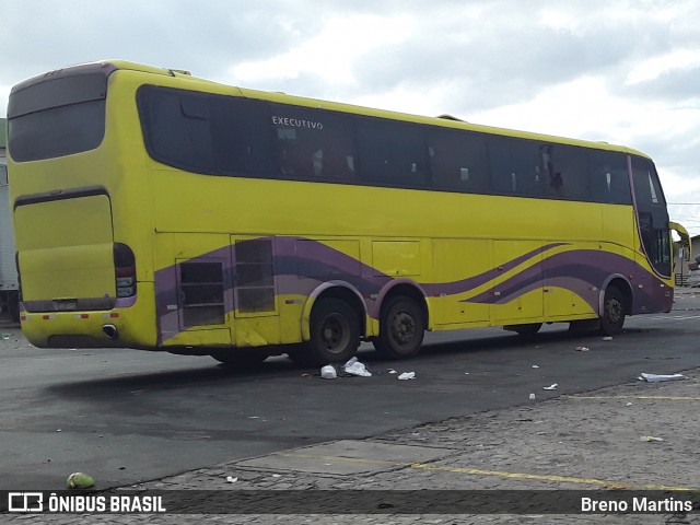 Ônibus Particulares 01 na cidade de Santa Cruz do Capibaribe, Pernambuco, Brasil, por Breno Martins. ID da foto: 7432094.