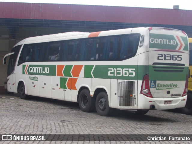 Empresa Gontijo de Transportes 21365 na cidade de Leopoldina, Minas Gerais, Brasil, por Christian  Fortunato. Número da foto: #7434537.