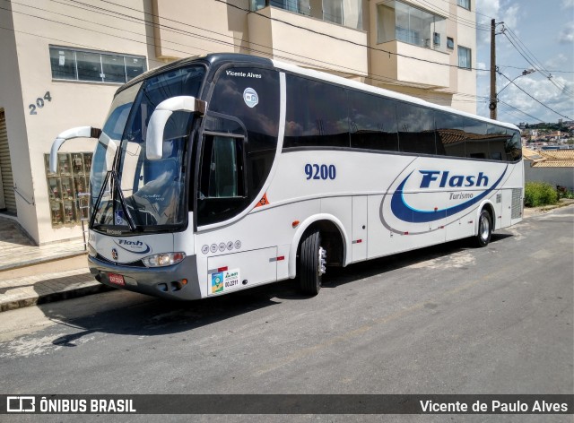 Flash Turismo 9200 na cidade de Santo Antônio do Monte, Minas Gerais, Brasil, por Vicente de Paulo Alves. Número da foto: #7436780.