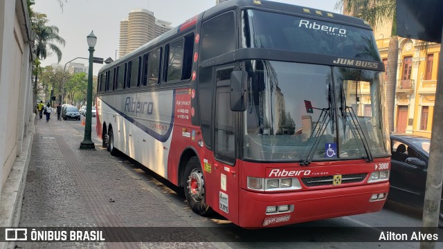 Ribeiro Turismo 3000 na cidade de Belo Horizonte, Minas Gerais, Brasil, por Ailton Alves. ID da foto: 7440434.