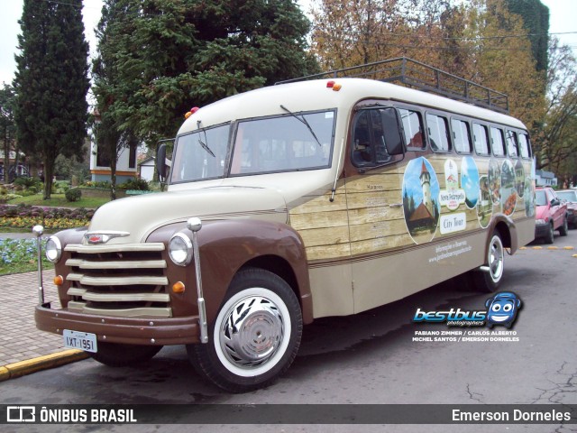 Benvenuto Turismo 1951 na cidade de Gramado, Rio Grande do Sul, Brasil, por Emerson Dorneles. Número da foto: #7438552.