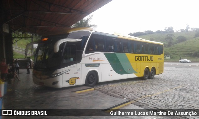 Empresa Gontijo de Transportes 19565 na cidade de Camanducaia, Minas Gerais, Brasil, por Guilherme Lucas Martins De Assunção. ID da foto: 7440795.