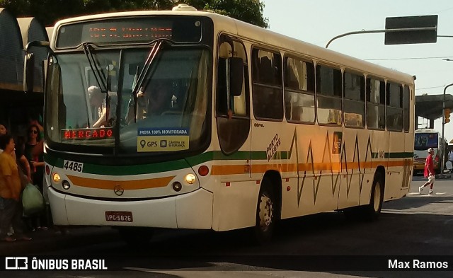 VAP - Viação Alto Petrópolis 4485 na cidade de Porto Alegre, Rio Grande do Sul, Brasil, por Max Ramos. Número da foto: #7444515.
