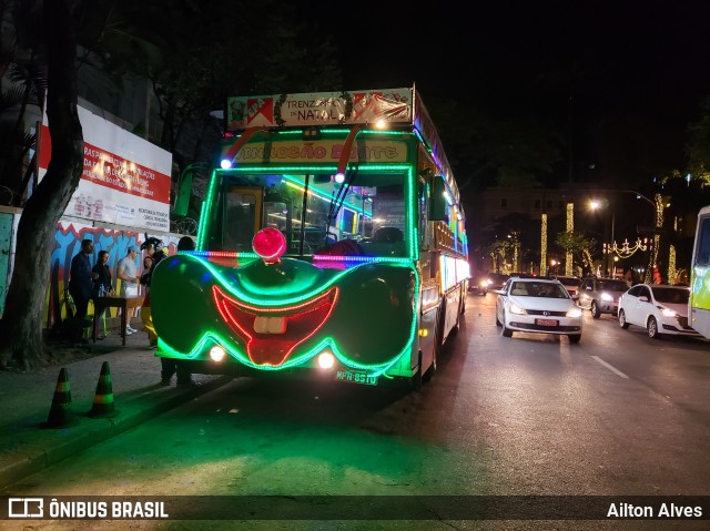 Ônibus Particulares 8910 na cidade de Belo Horizonte, Minas Gerais, Brasil, por Ailton Alves. ID da foto: 7444439.