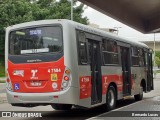 Pêssego Transportes 4 7584 na cidade de São Paulo, São Paulo, Brasil, por Bernardo Lucas. Número da foto: #:id.