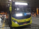 Empresa de Transportes e Turismo Carapicuiba 168 na cidade de Osasco, São Paulo, Brasil, por Alexandre Yanagui. Número da foto: #:id.