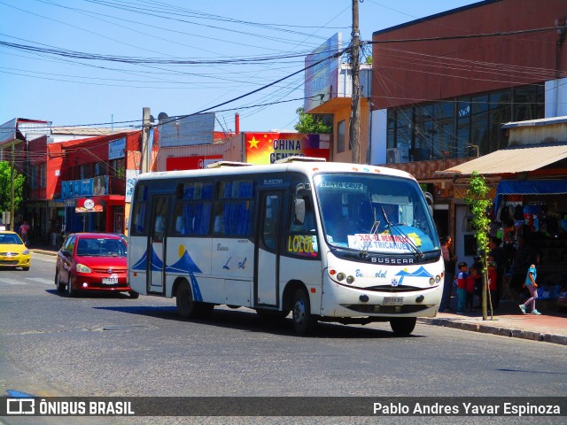 Buses Lolol UZ1686 na cidade de Santa Cruz, Colchagua, Libertador General Bernardo O'Higgins, Chile, por Pablo Andres Yavar Espinoza. Número da foto: #7385191.