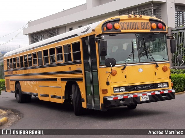 Autobuses sin identificación - Costa Rica SJB 17096 na cidade de San José, San José, Costa Rica, por Andrés Martínez Rodríguez. ID da foto: 7444916.