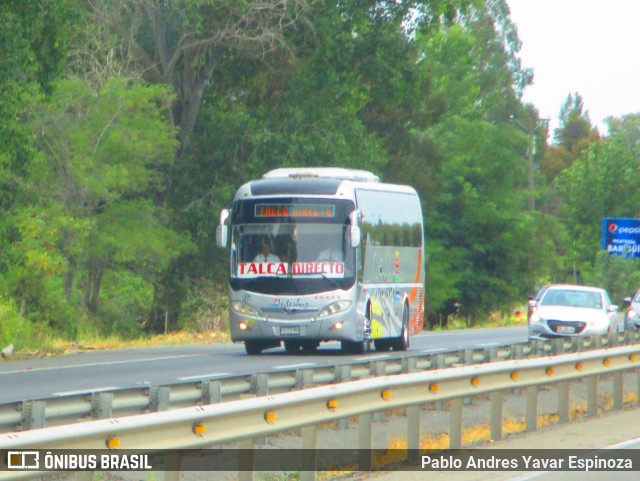 Buses Interbus 37 na cidade de Linares, Linares, Maule, Chile, por Pablo Andres Yavar Espinoza. ID da foto: 7455170.