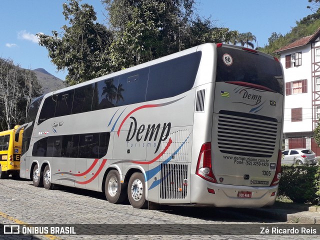 Demp Turismo 1305 na cidade de Petrópolis, Rio de Janeiro, Brasil, por Zé Ricardo Reis. Número da foto: #7456757.