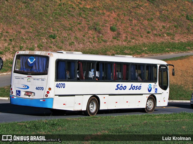 Expresso São José 4070 na cidade de Aparecida, São Paulo, Brasil, por Luiz Krolman. ID da foto: 7455447.