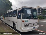 Ônibus Particulares 7026 na cidade de Vitória, Espírito Santo, Brasil, por Luan Gabriel. Número da foto: #7458979.
