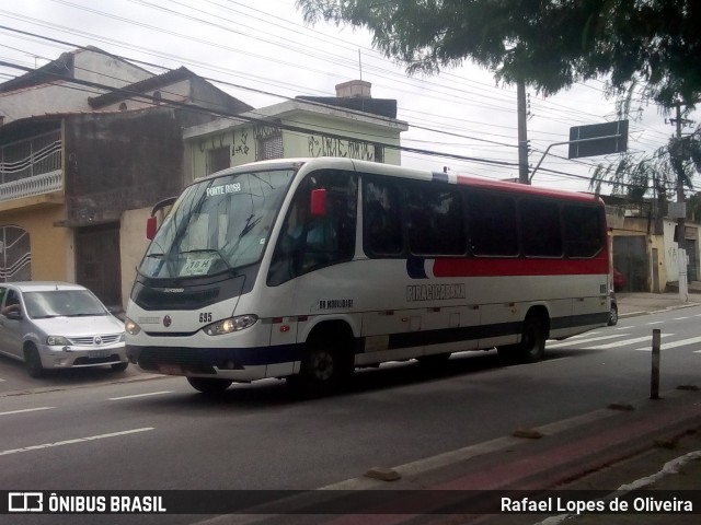 Viação Piracicabana 695 na cidade de São Paulo, São Paulo, Brasil, por Rafael Lopes de Oliveira. Número da foto: #7466234.