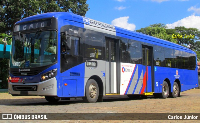 Volvo 1809 na cidade de Goiânia, Goiás, Brasil, por Carlos Júnior. ID da foto: 7467287.