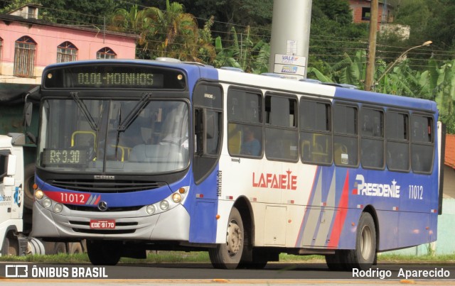 Viação Presidente Lafaiete 11012 na cidade de Conselheiro Lafaiete, Minas Gerais, Brasil, por Rodrigo  Aparecido. Número da foto: #7466064.