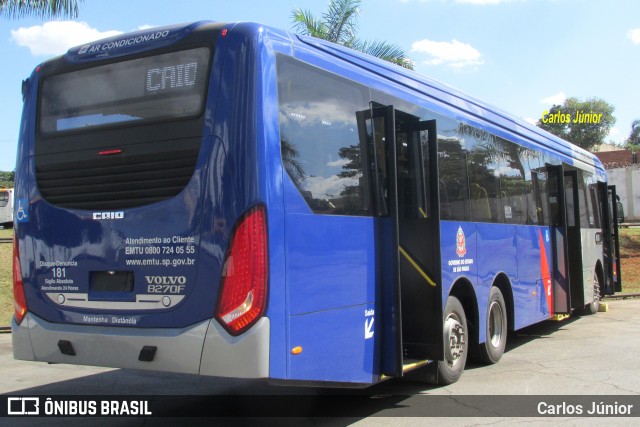 Volvo 1809 na cidade de Goiânia, Goiás, Brasil, por Carlos Júnior. ID da foto: 7467283.