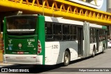 Via Sudeste Transportes S.A. 5 2592 na cidade de São Paulo, São Paulo, Brasil, por Felipe Goncalves do Vale. Número da foto: #:id.