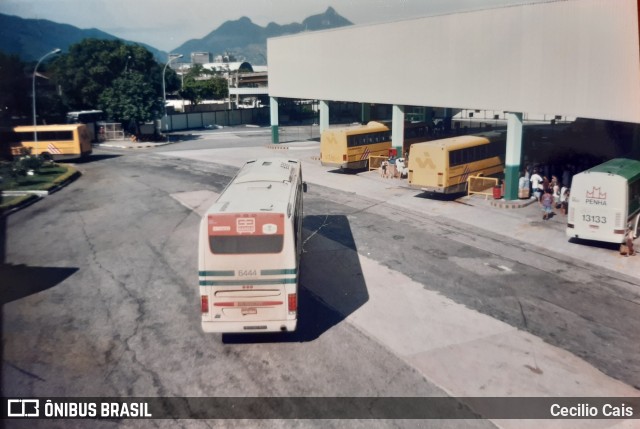 Viação Garcia 6444 na cidade de Rio de Janeiro, Rio de Janeiro, Brasil, por Cecilio Cais. Número da foto: #7469115.