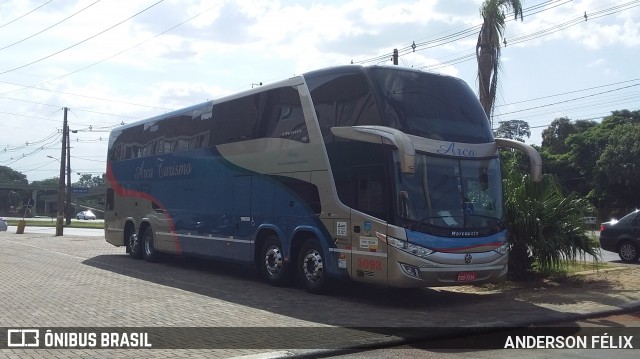 Arca Turismo 5093 na cidade de Foz do Iguaçu, Paraná, Brasil, por ANDERSON FÉLIX. ID da foto: 7473719.