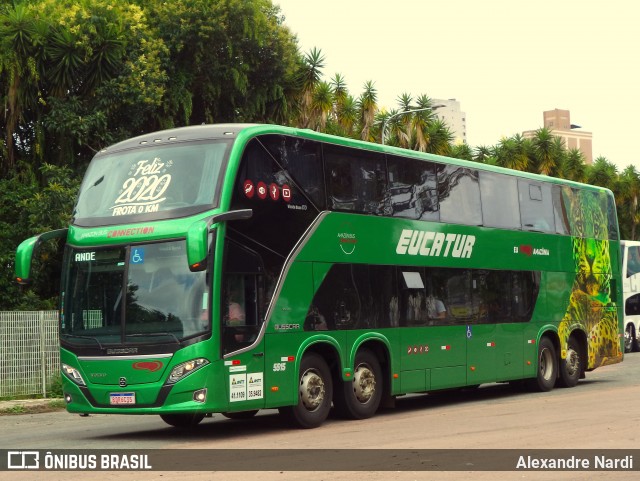 Eucatur - Empresa União Cascavel de Transportes e Turismo 5515 na cidade de Curitiba, Paraná, Brasil, por Alexandre Rodrigo. ID da foto: 7474100.