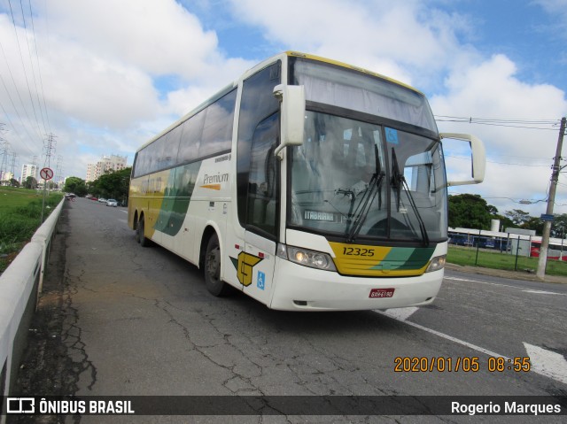 Empresa Gontijo de Transportes 12325 na cidade de São José dos Campos, São Paulo, Brasil, por Rogerio Marques. ID da foto: 7472210.