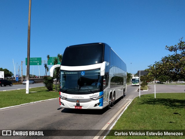 Auto Viação Catarinense 319308 na cidade de Florianópolis, Santa Catarina, Brasil, por Carlos Vinicius Estevão Menezes. ID da foto: 7477145.