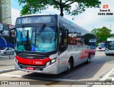 Transwolff Transportes e Turismo 7 8202 na cidade de São Paulo, São Paulo, Brasil, por Lucas Santos da Silva. Número da foto: #:id.