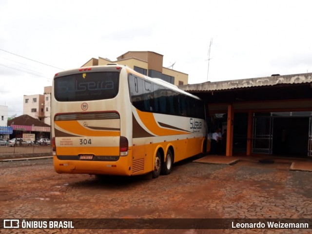 Sulserra Transportes e Turismo 304 na cidade de Três de Maio, Rio Grande do Sul, Brasil, por Leonardo Weizemann. Número da foto: #7389119.