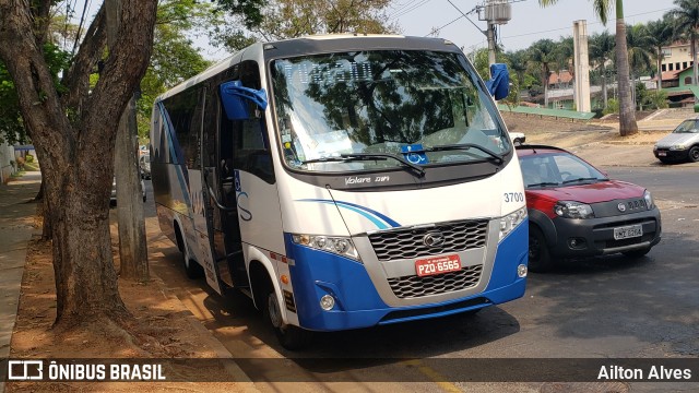 Ramos Turismo 3700 na cidade de Belo Horizonte, Minas Gerais, Brasil, por Ailton Alves. ID da foto: 7388570.