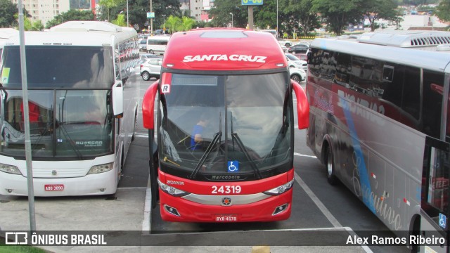 Viação Santa Cruz 24319 na cidade de Aparecida, São Paulo, Brasil, por Alex Ramos Ribeiro. Número da foto: #7390029.