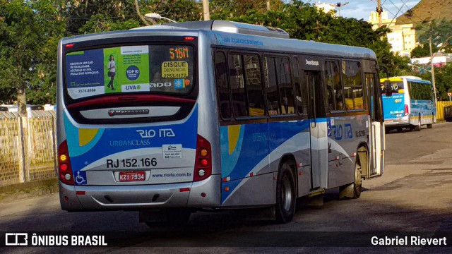 Rio Ita RJ 152.166 na cidade de Niterói, Rio de Janeiro, Brasil, por Gabriel Rievert. Número da foto: #7479055.
