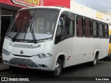 Ônibus Particulares 9605 na cidade de Canindé, Ceará, Brasil, por Kieu Abreu. Número da foto: #:id.