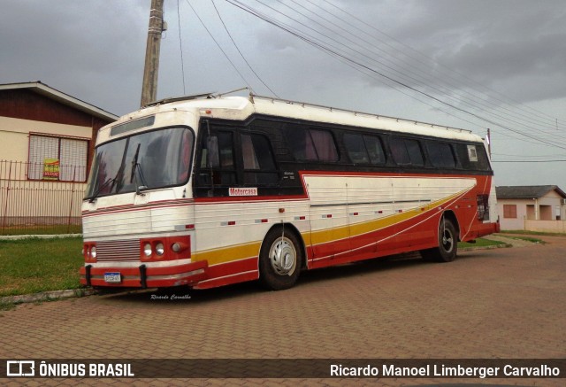 Ônibus Particulares 5F49 na cidade de Rio Pardo, Rio Grande do Sul, Brasil, por Ricardo Manoel Limberger Carvalho. Número da foto: #7481385.