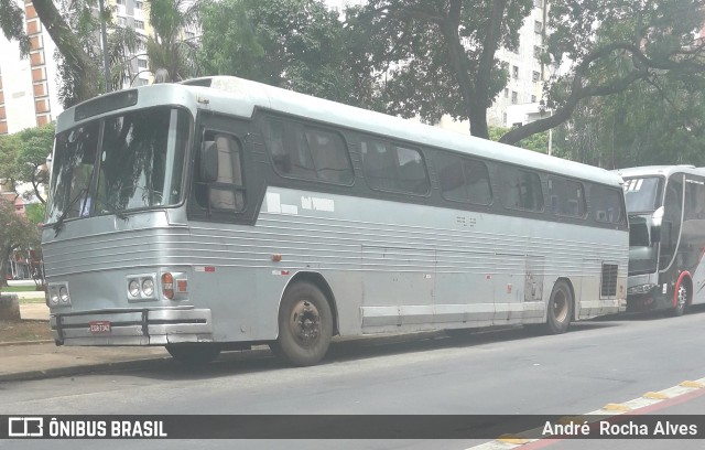 Ônibus Particulares 7342 na cidade de São Paulo, São Paulo, Brasil, por André  Rocha Alves. Número da foto: #7482507.