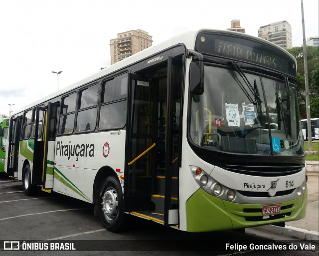 Viação Pirajuçara 814 na cidade de São Paulo, São Paulo, Brasil, por Felipe Goncalves do Vale. Número da foto: #7391292.