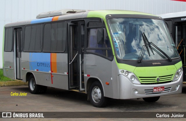 Ônibus Particulares 4541 na cidade de Goiânia, Goiás, Brasil, por Carlos Júnior. ID da foto: 7393947.