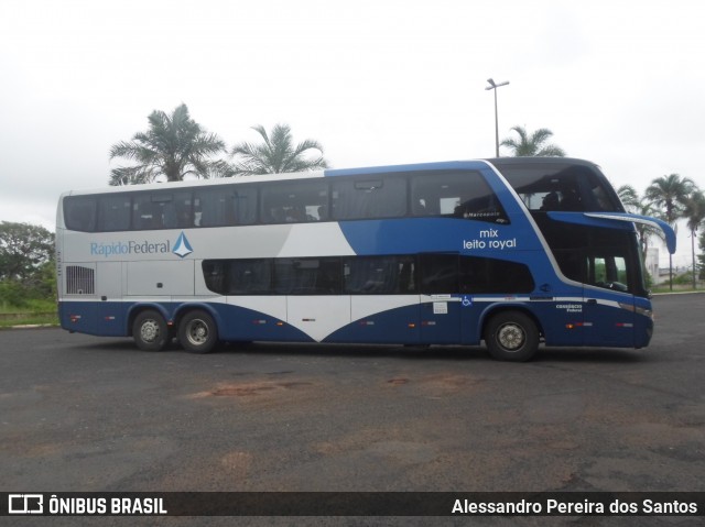 Rápido Federal 11609 na cidade de Araguari, Minas Gerais, Brasil, por Alessandro Pereira dos Santos. ID da foto: 7392531.