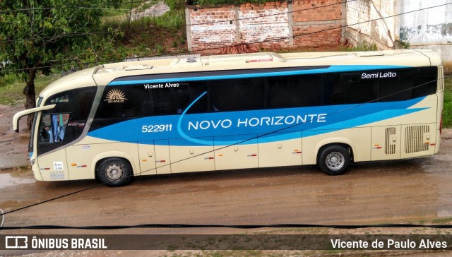 Viação Novo Horizonte 522911 na cidade de Itapetinga, Bahia, Brasil, por Vicente de Paulo Alves. Número da foto: #7392202.