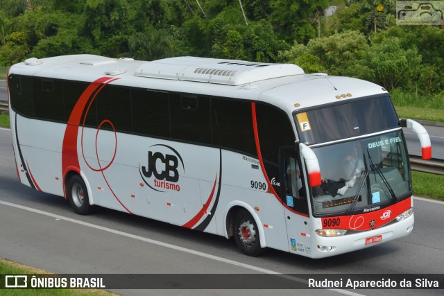 JCB Turismo 9090 na cidade de Santa Isabel, São Paulo, Brasil, por Rudnei Aparecido da Silva. Número da foto: #7397421.